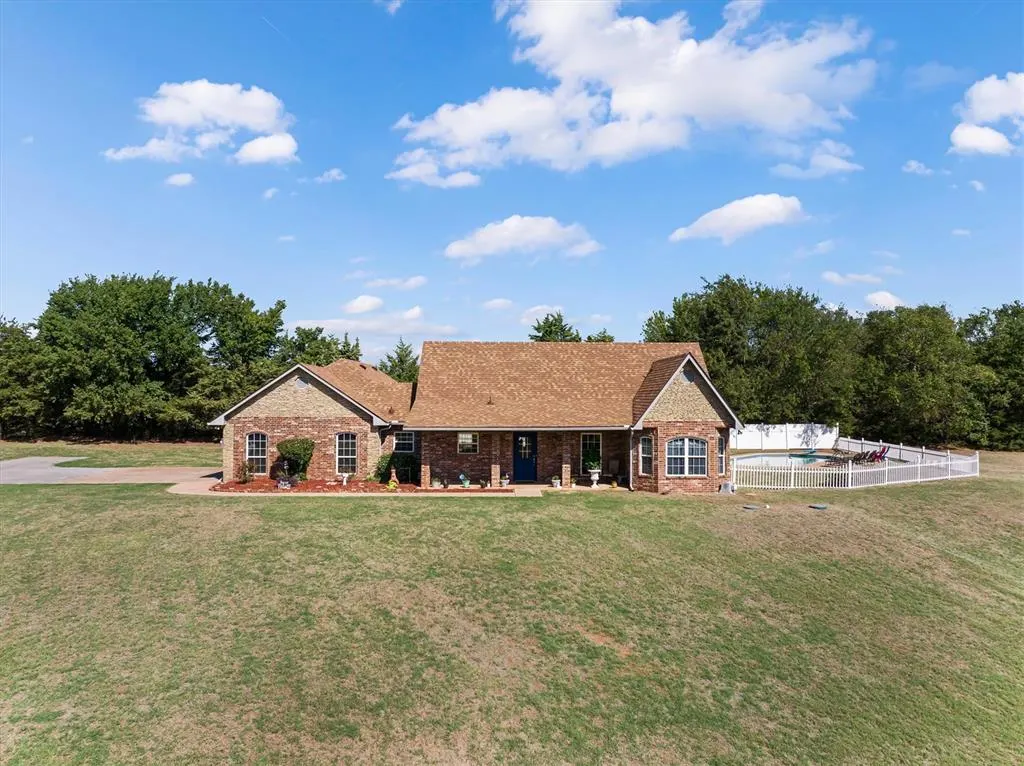 Photo 7 — 350 Huntington, Guthrie, OK 73044