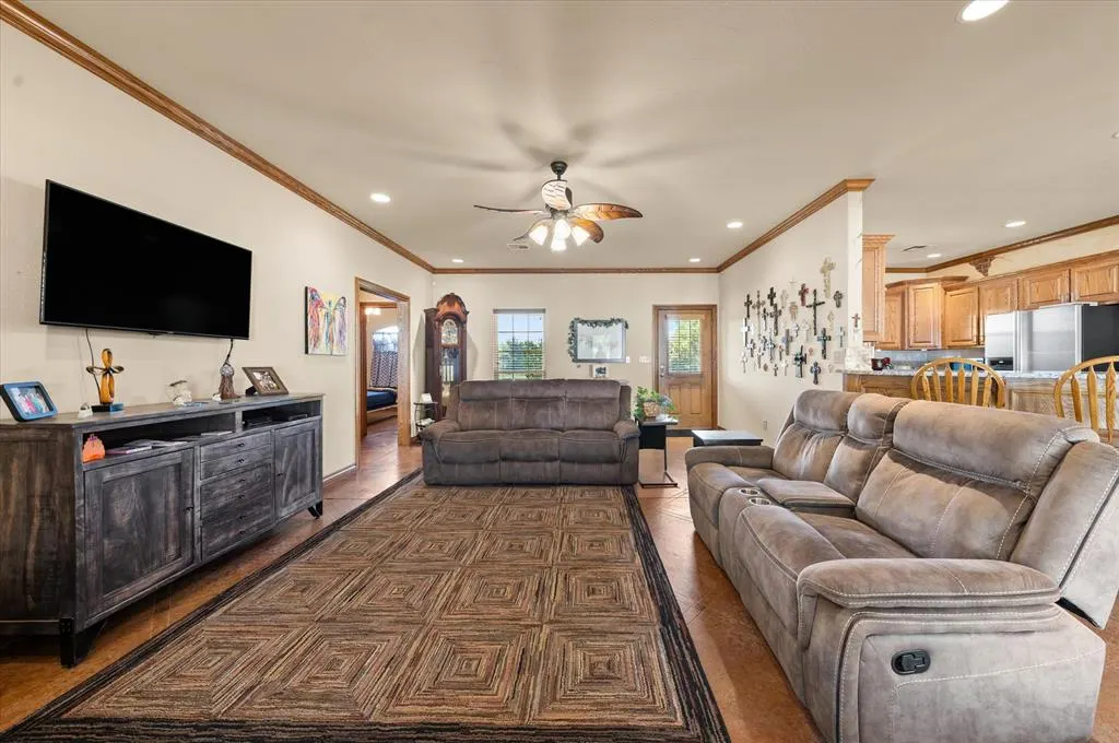Photo 10 — 350 Huntington, Guthrie, OK 73044