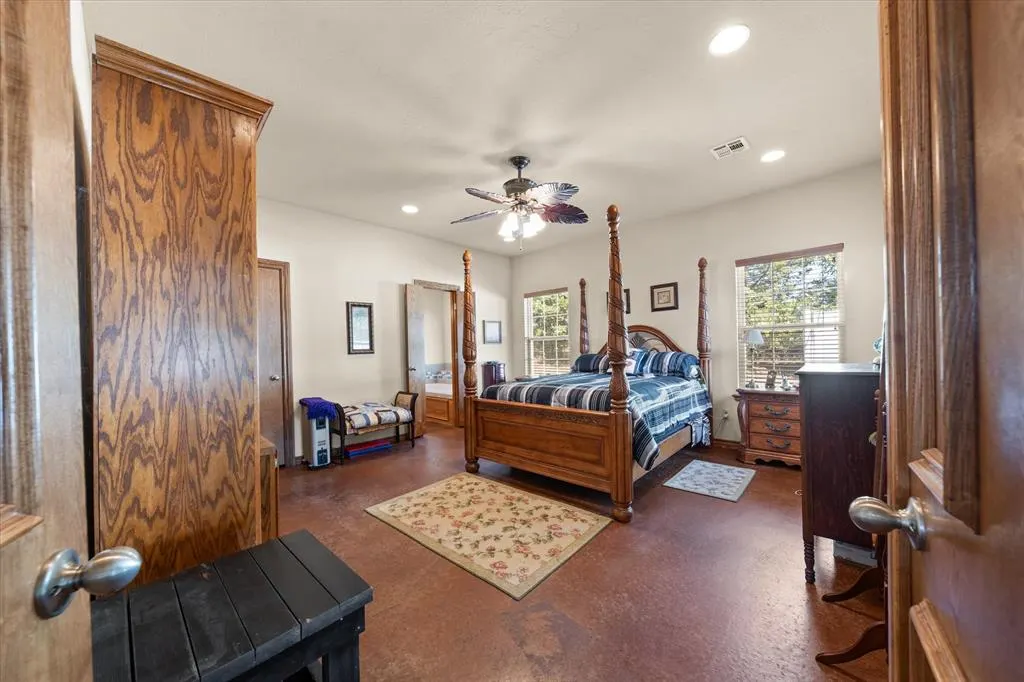 Photo 28 — 350 Huntington, Guthrie, OK 73044