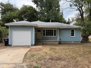 Sold home at 305 N Florence Avenue
