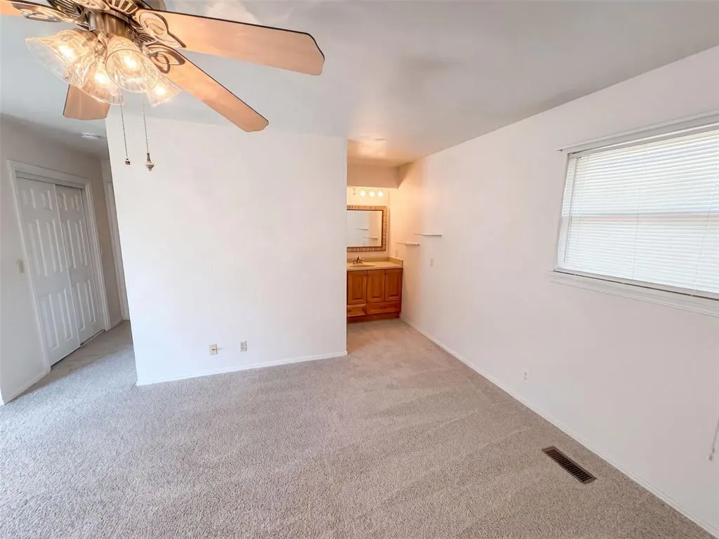 Photo 10 — 2500 NW 109th Street, Oklahoma City, OK 73120