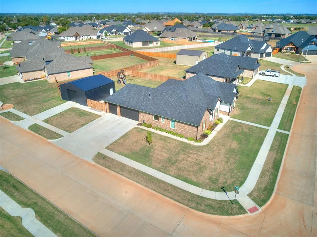 Photo 2 — 4101 Fawn Terrace, Tuttle, OK 73089