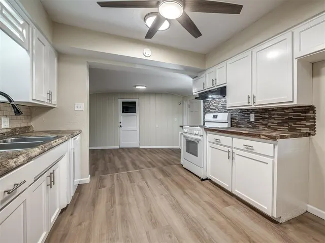 Photo 7 — 2608 Mickey Road, Del City, OK 73115