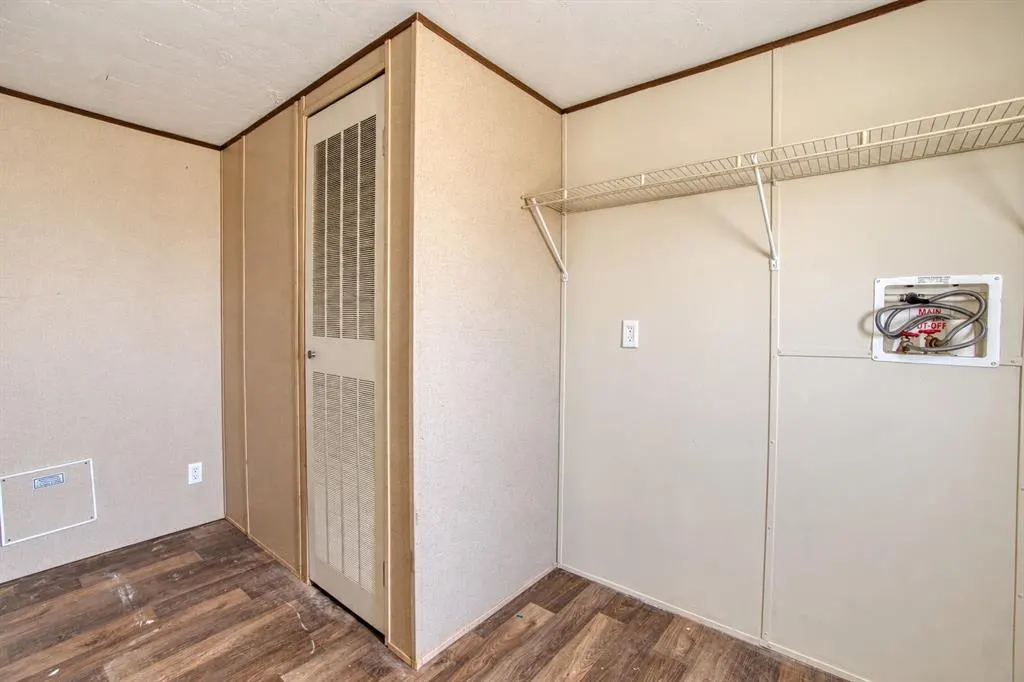 Photo 15 — 215 Cale Lane, Calera, OK 74730
