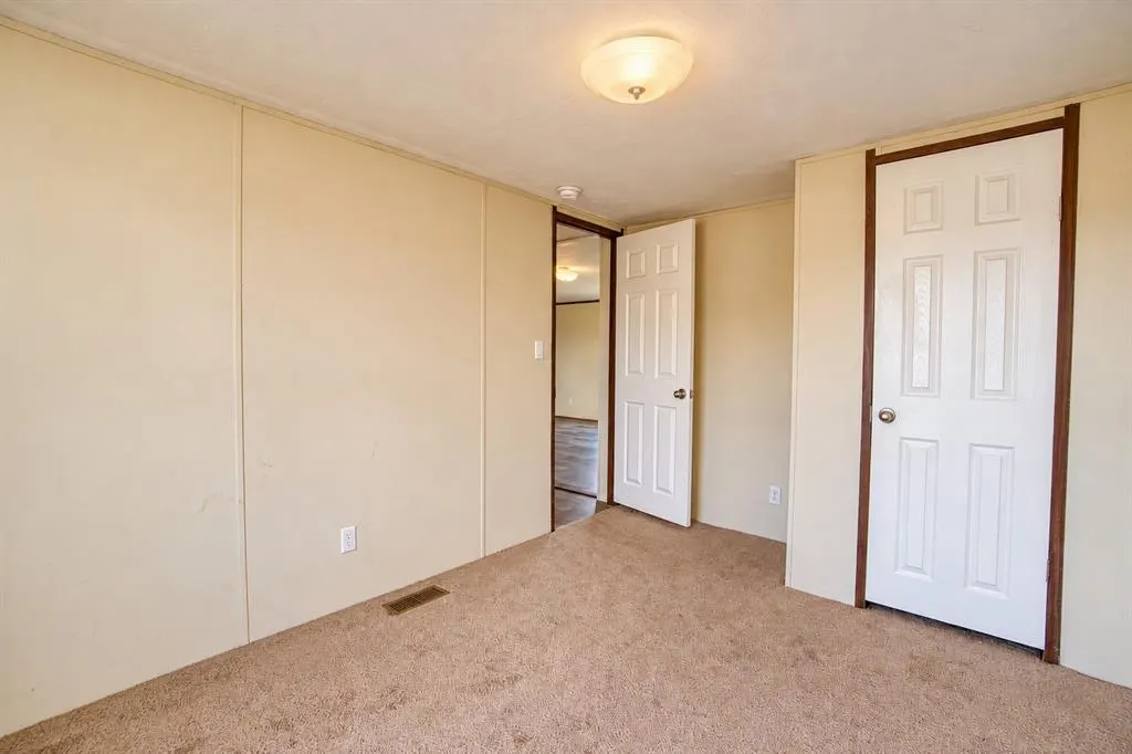 Photo 23 — 215 Cale Lane, Calera, OK 74730