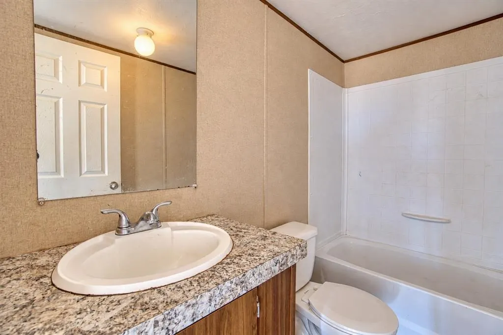 Photo 26 — 215 Cale Lane, Calera, OK 74730