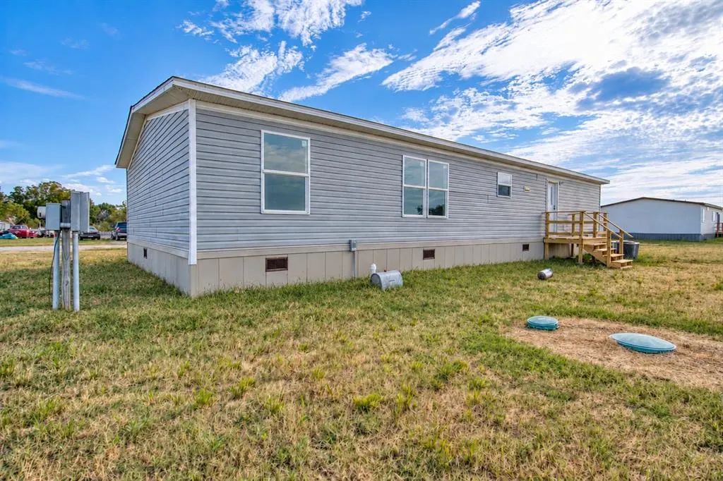 Photo 27 — 215 Cale Lane, Calera, OK 74730