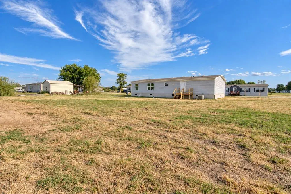 Photo 34 — 215 Cale Lane, Calera, OK 74730