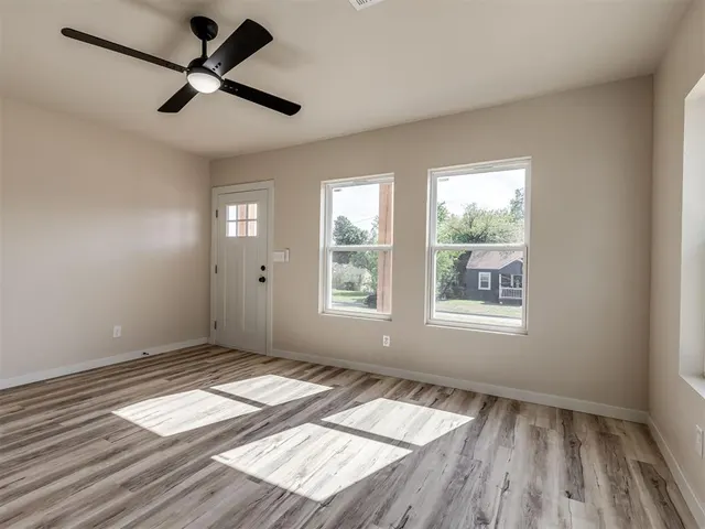 Photo 7 — 2525 NE 14th Street, Oklahoma City, OK 73117