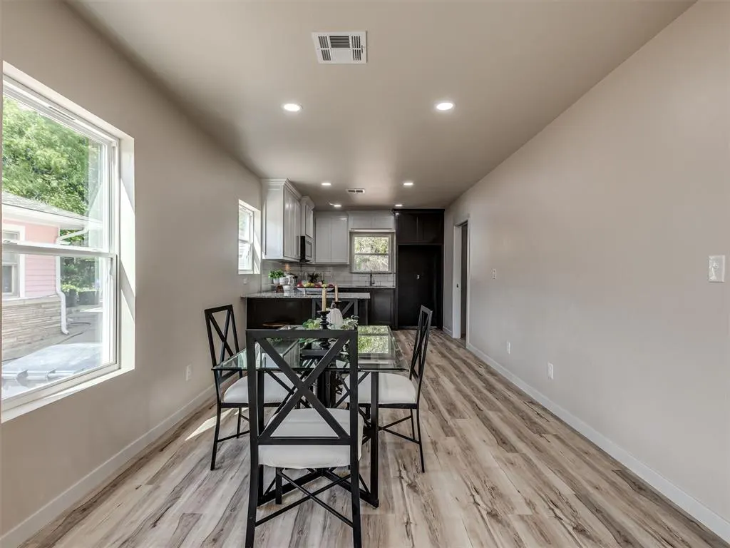 Photo 9 — 2525 NE 14th Street, Oklahoma City, OK 73117