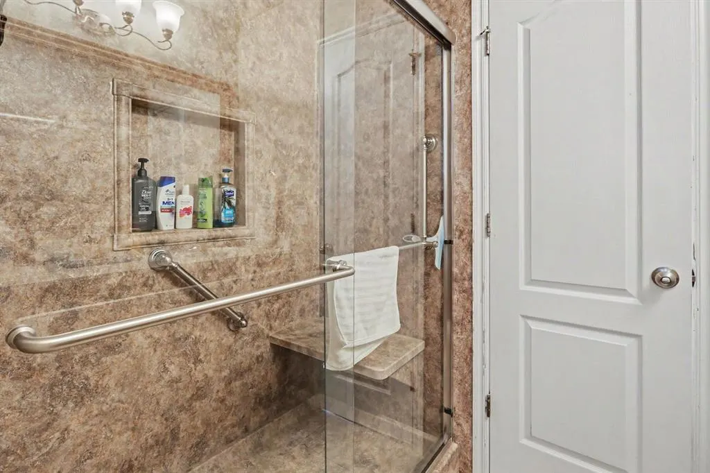 Photo 19 — 720 N Shadowhill Street, Norman, OK 73071