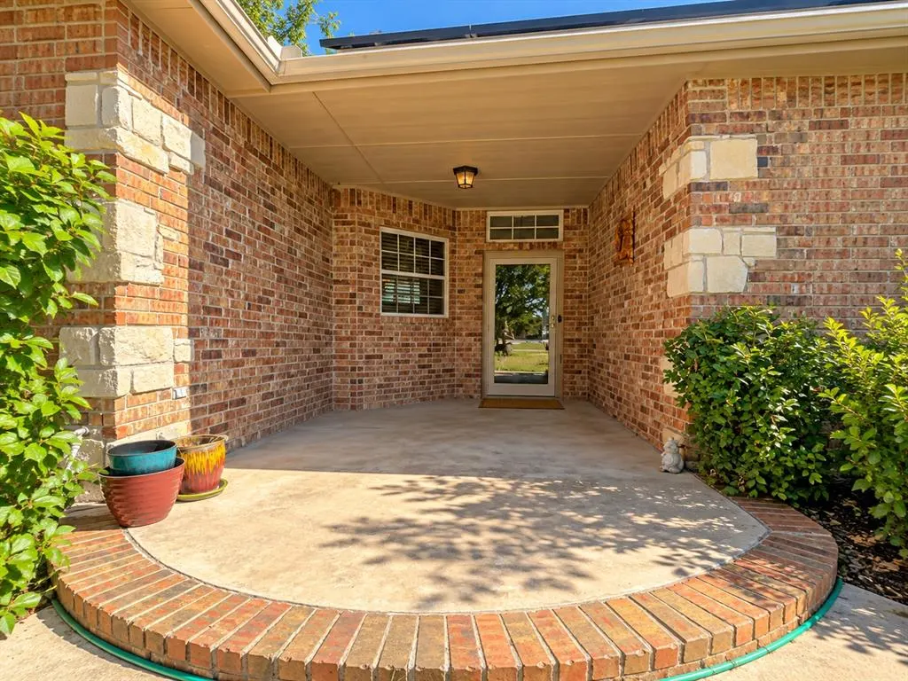 Photo 2 — 13321 220th Street, Blanchard, OK 73010