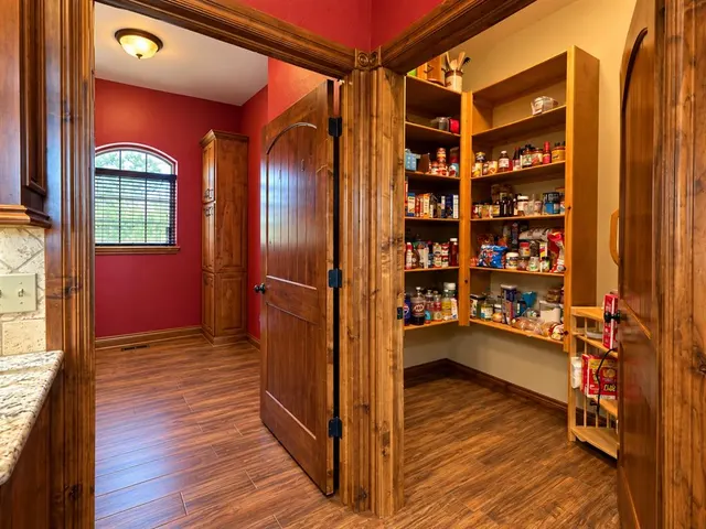 Photo 6 — 13321 220th Street, Blanchard, OK 73010