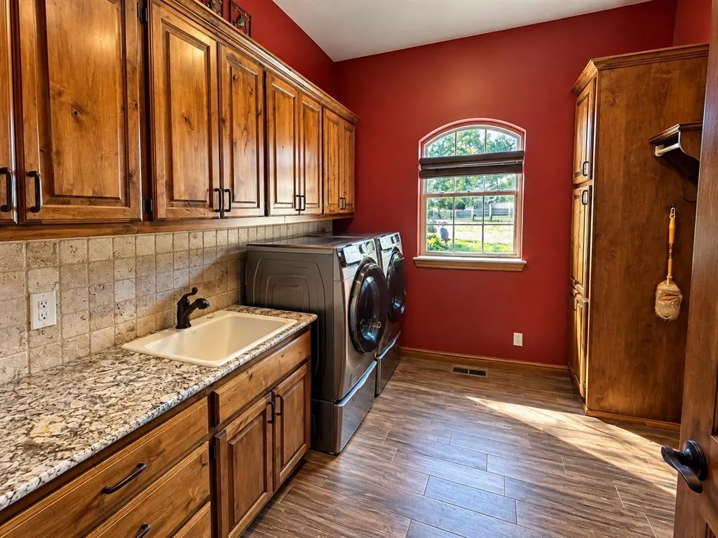 Photo 7 — 13321 220th Street, Blanchard, OK 73010