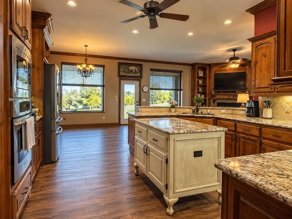 Photo 8 — 13321 220th Street, Blanchard, OK 73010