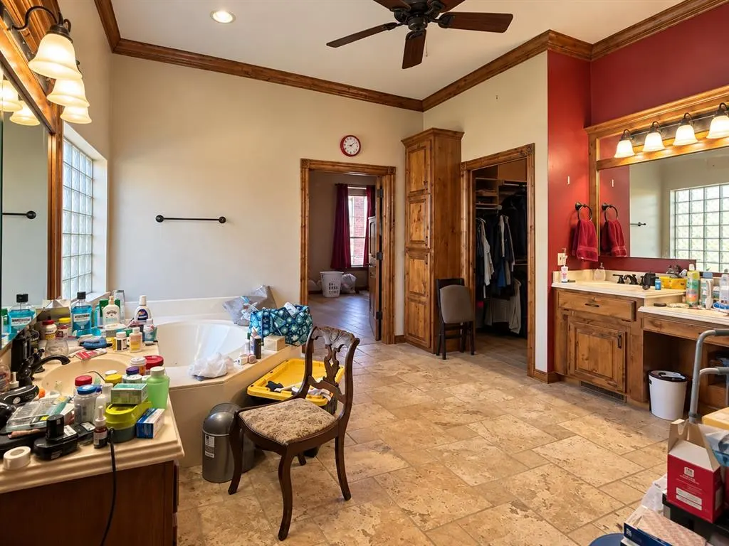 Photo 12 — 13321 220th Street, Blanchard, OK 73010