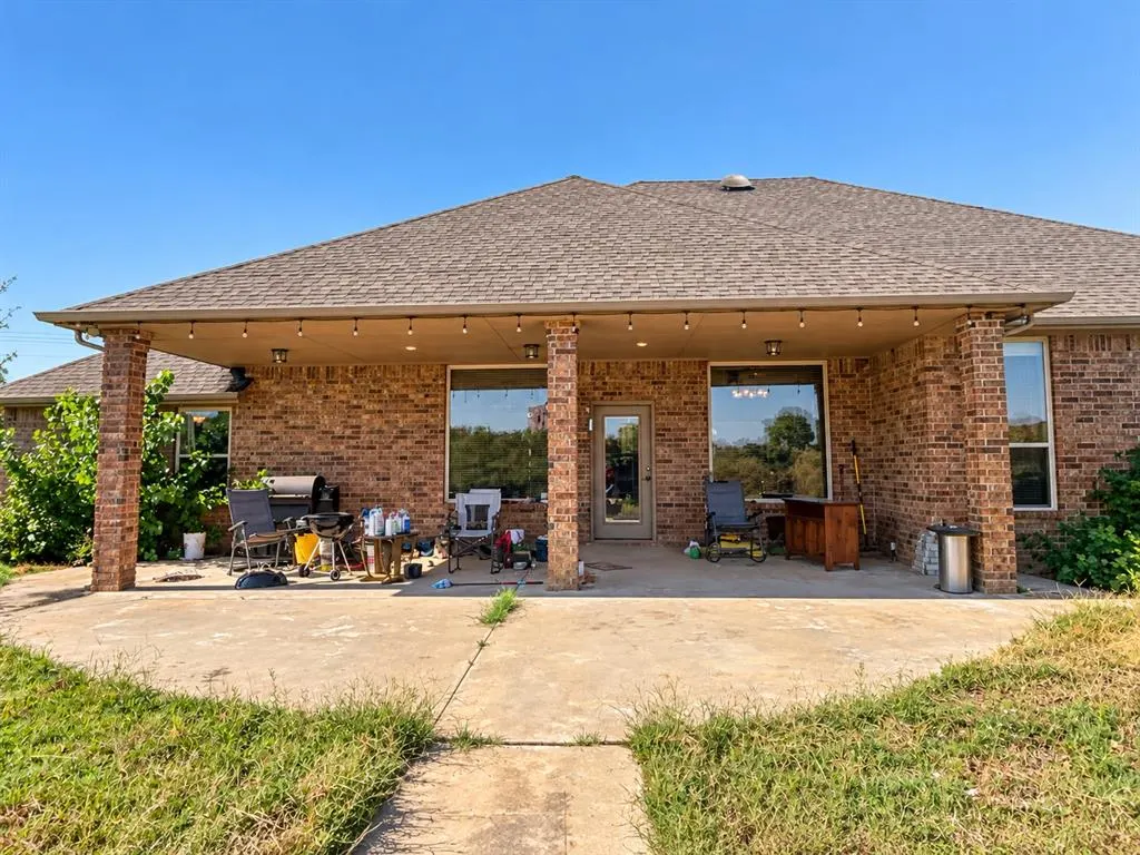 Photo 18 — 13321 220th Street, Blanchard, OK 73010