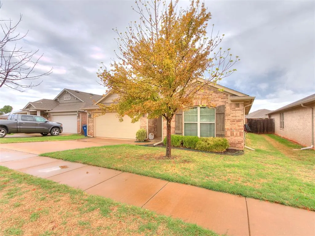 Photo 3 — 15524 Boulder Drive, Edmond, OK 73013