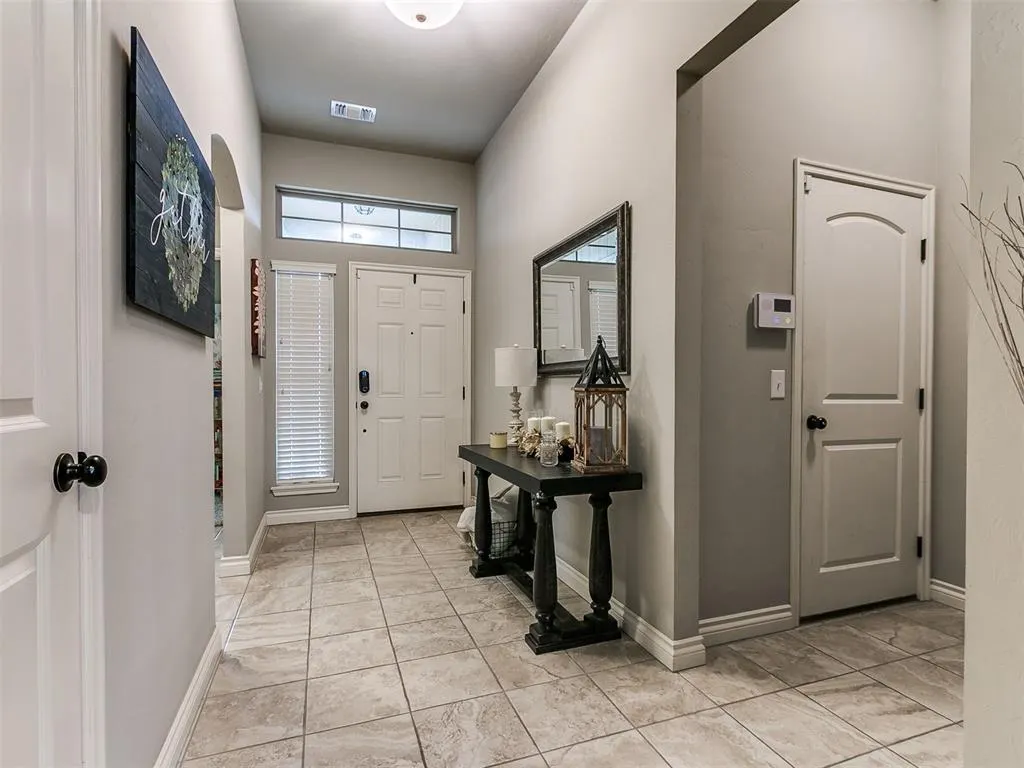 Photo 8 — 15524 Boulder Drive, Edmond, OK 73013