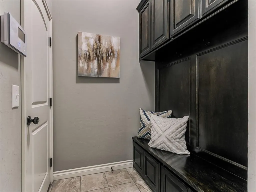 Photo 9 — 15524 Boulder Drive, Edmond, OK 73013