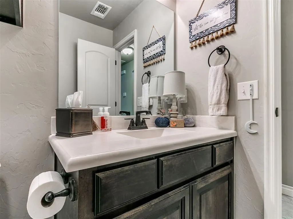 Photo 16 — 15524 Boulder Drive, Edmond, OK 73013