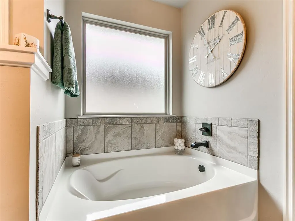 Photo 40 — 15524 Boulder Drive, Edmond, OK 73013