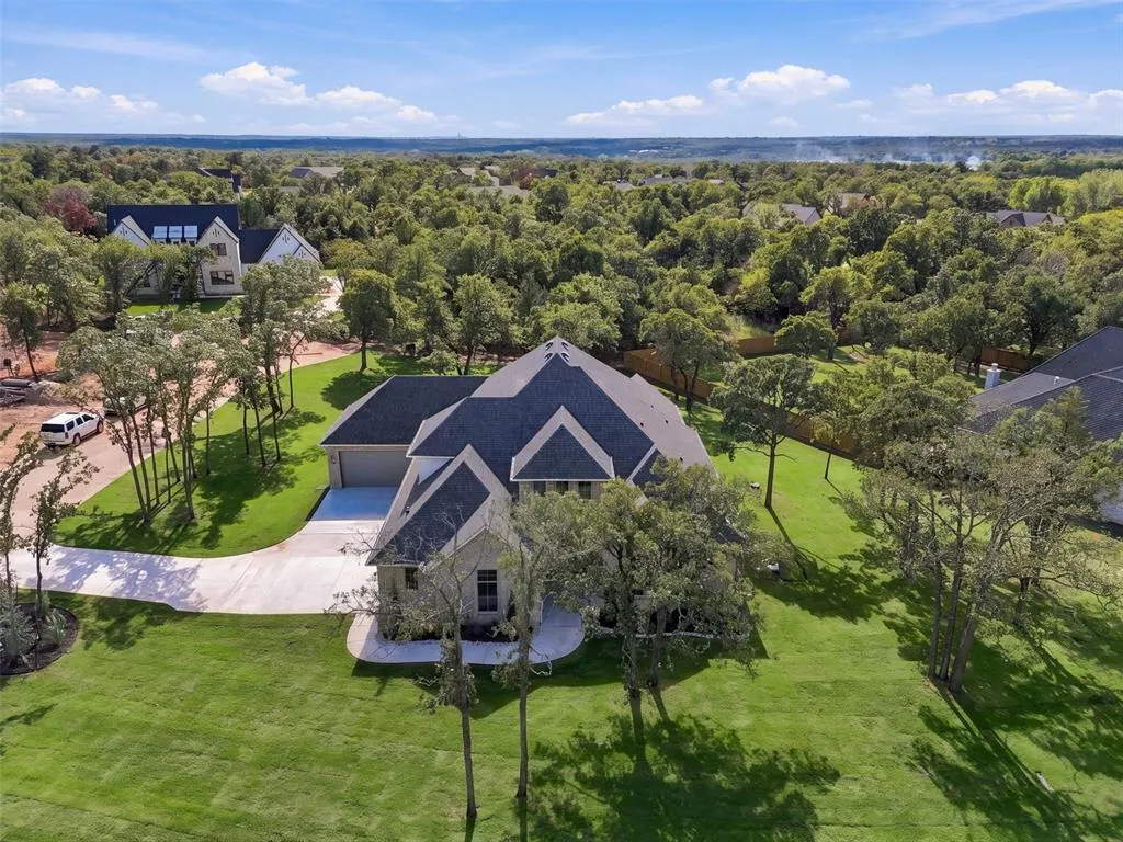 Photo 5 — 8041 Silver Spur, Arcadia, OK 73007