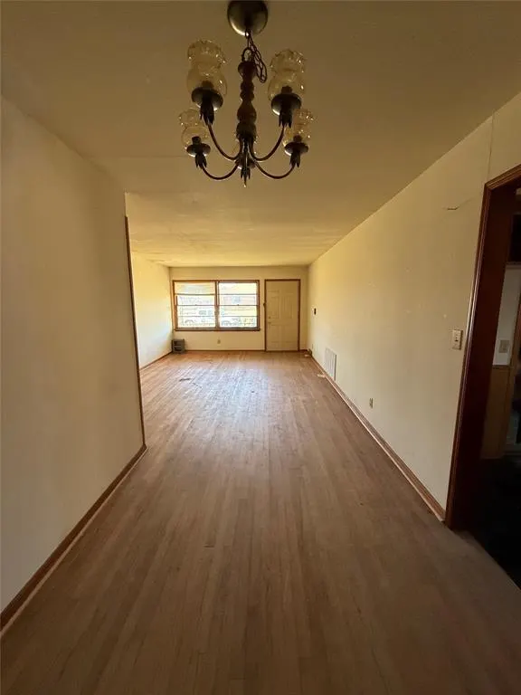 Photo 5 — 4205 NW 16th Terrace, Oklahoma City, OK 73107