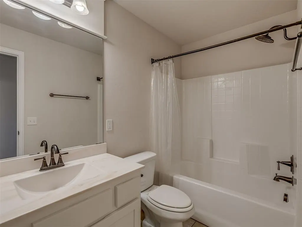 Photo 37 — 3808 Manderly Place, Norman, OK 73026