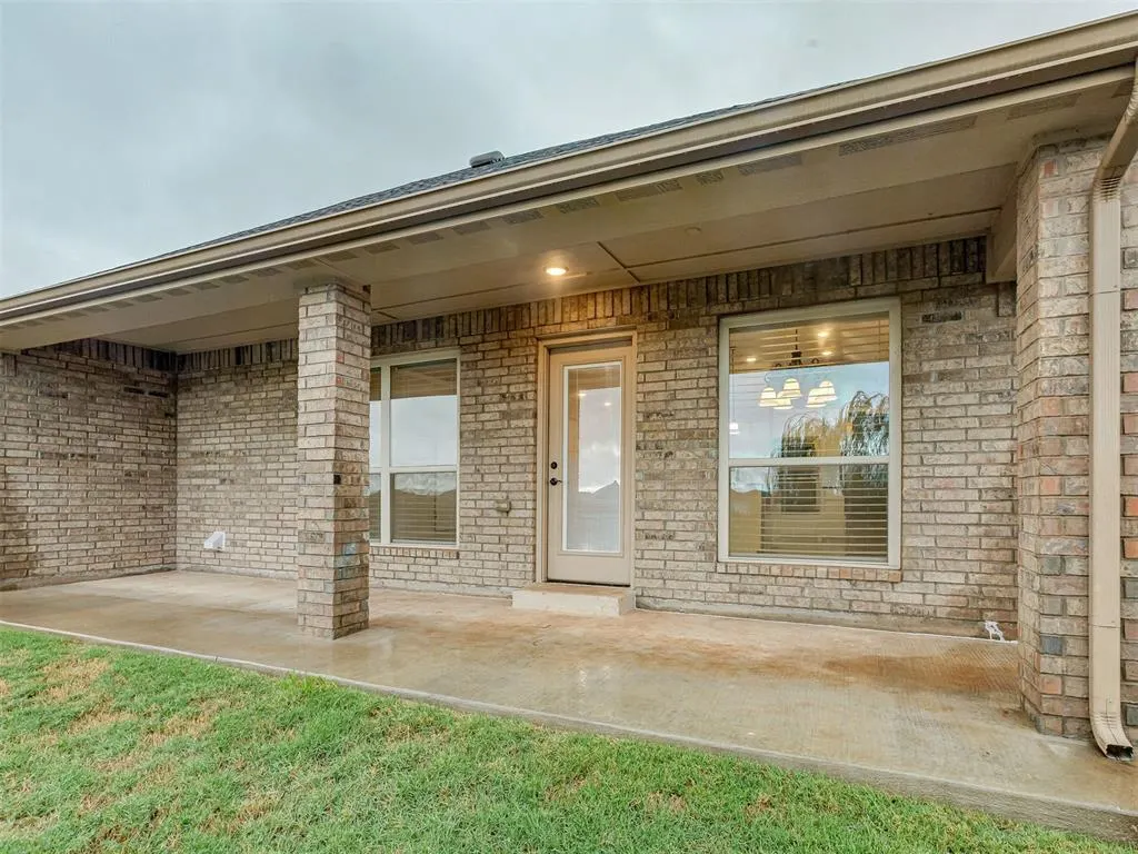 Photo 40 — 3808 Manderly Place, Norman, OK 73026