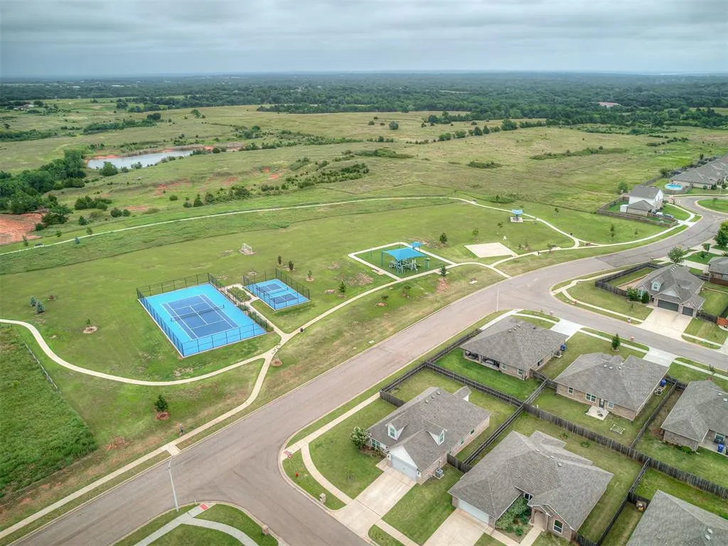 Photo 44 — 3808 Manderly Place, Norman, OK 73026