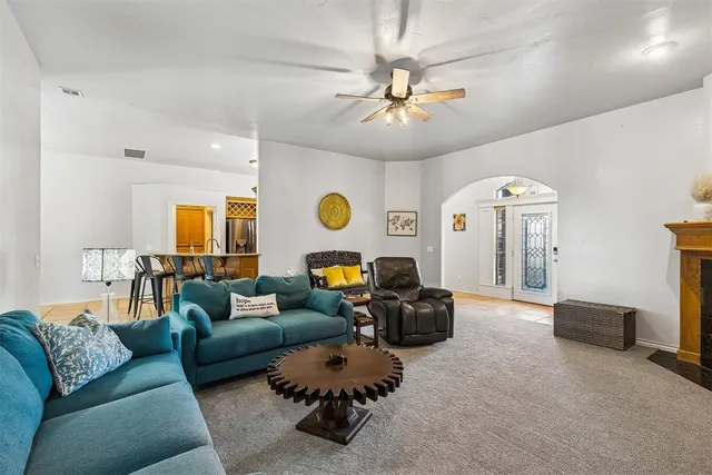 Photo 8 — 10801 NW 118th Place, Yukon, OK 73099