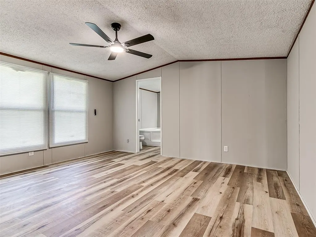 Photo 28 — 326 S Cherry Avenue, Union City, OK 73090