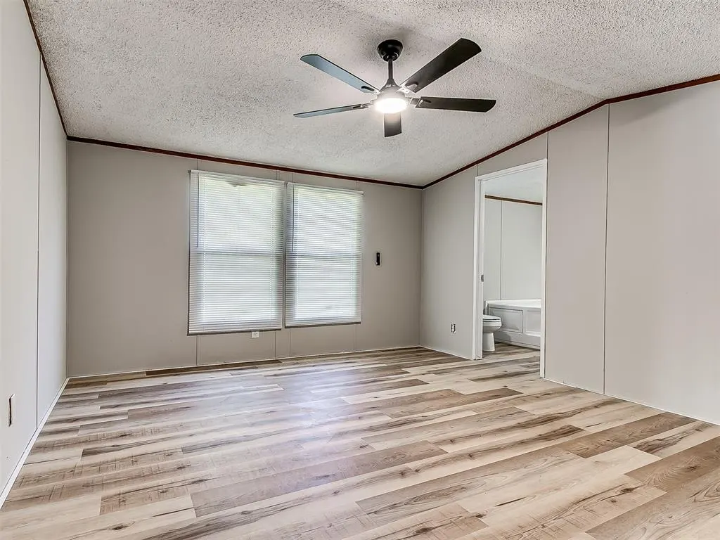 Photo 29 — 326 S Cherry Avenue, Union City, OK 73090