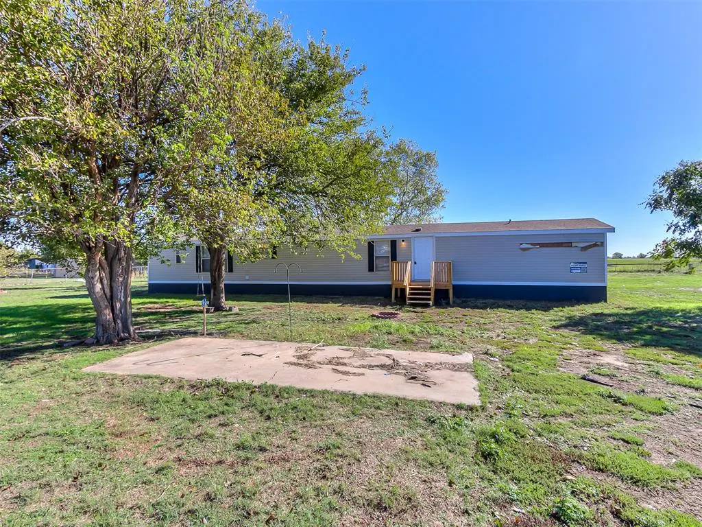 Photo 38 — 326 S Cherry Avenue, Union City, OK 73090