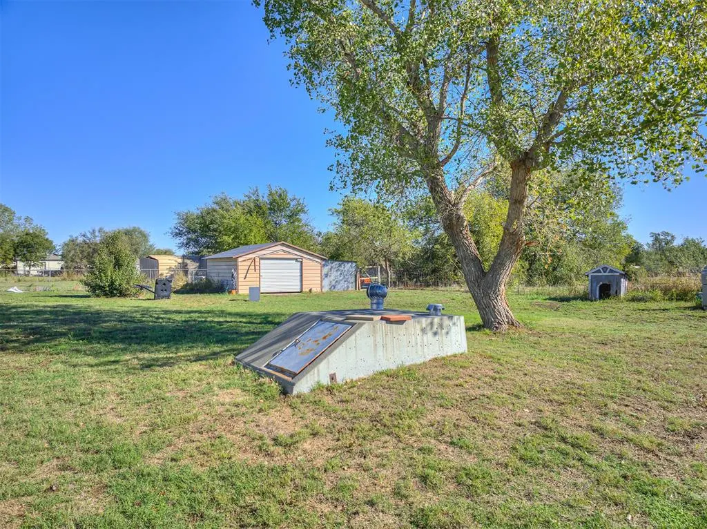 Photo 42 — 326 S Cherry Avenue, Union City, OK 73090