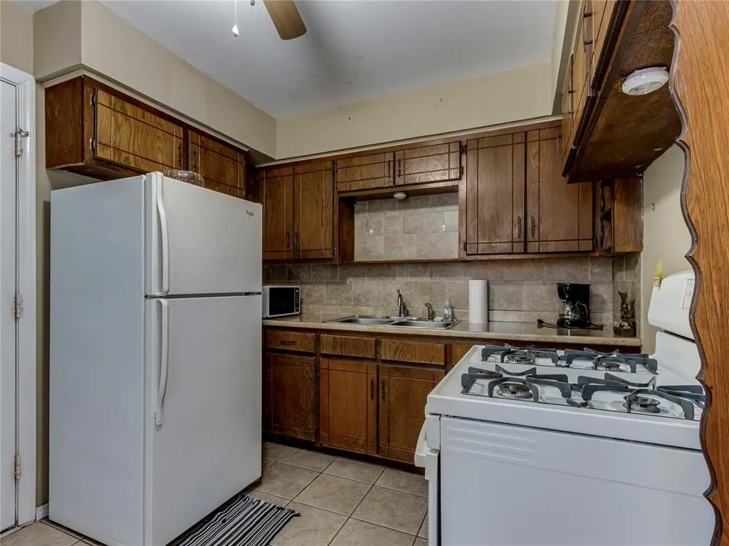 Photo 8 — 2260 E Meyers Circle, Choctaw, OK 73020
