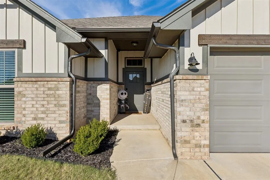 Photo 3 — 13809 Village Cove, Piedmont, OK 73078