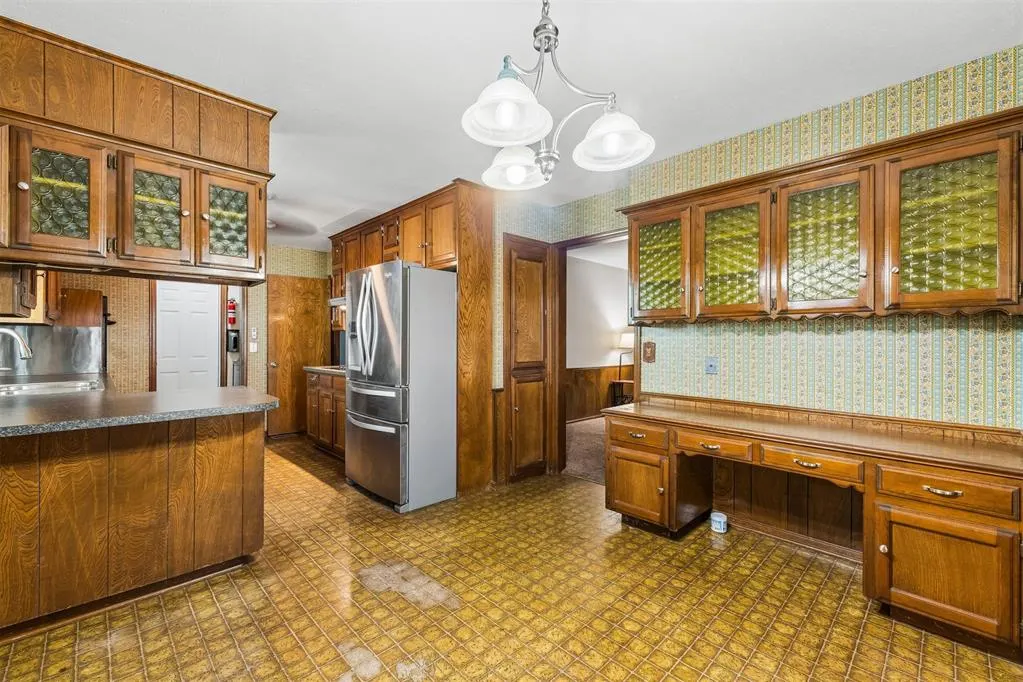 Photo 17 — 3713 Rolling Lane Circle, Midwest City, OK 73110