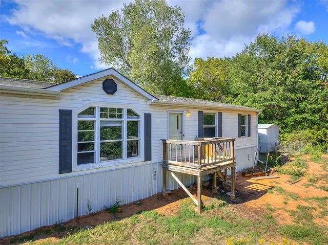 Photo 3 — 10300 Liberty Oak Drive, Oklahoma City, OK 73165