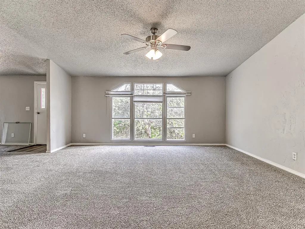 Photo 20 — 10300 Liberty Oak Drive, Oklahoma City, OK 73165