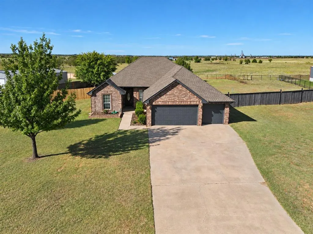 Front exterior — 6109 Callahan Way, Piedmont, OK 73078