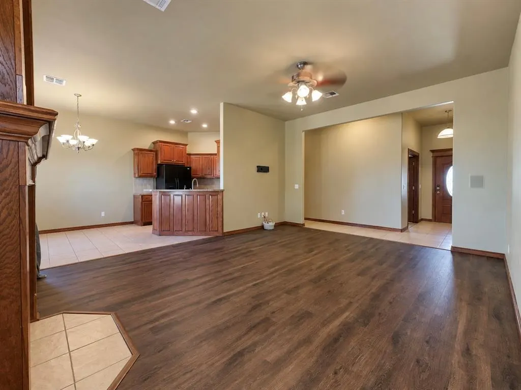 Photo 10 — 6109 Callahan Way, Piedmont, OK 73078