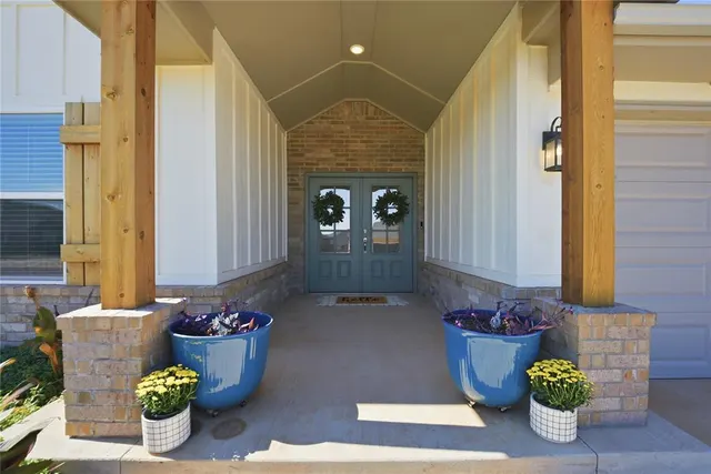 Photo 3 — 12117 Birch Street, Yukon, OK 73099