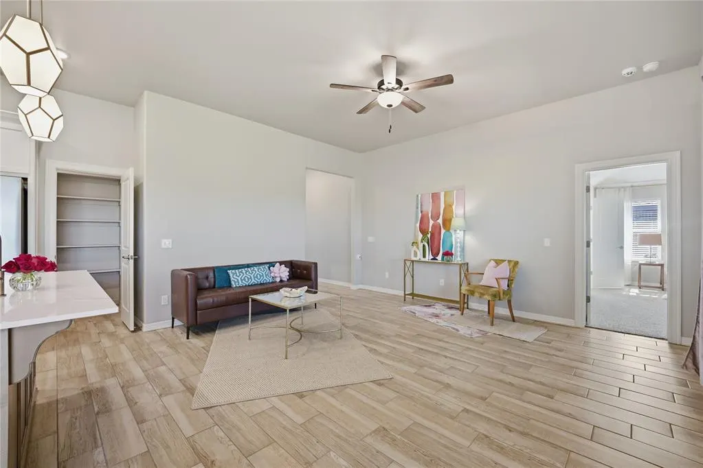 Photo 11 — 12117 Birch Street, Yukon, OK 73099