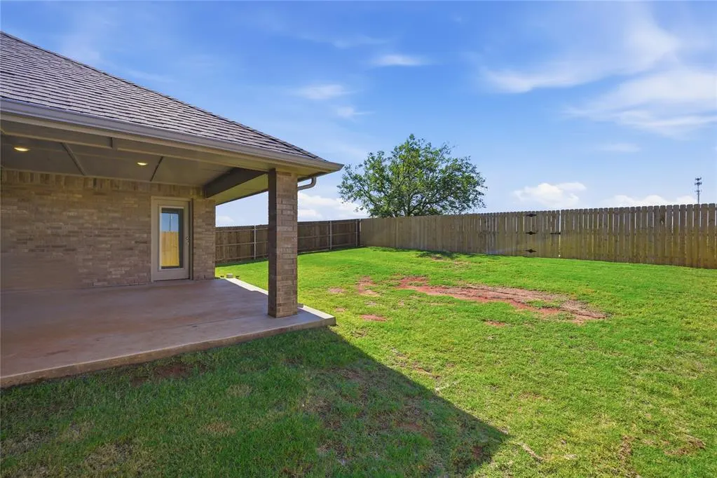 Photo 38 — 12117 Birch Street, Yukon, OK 73099