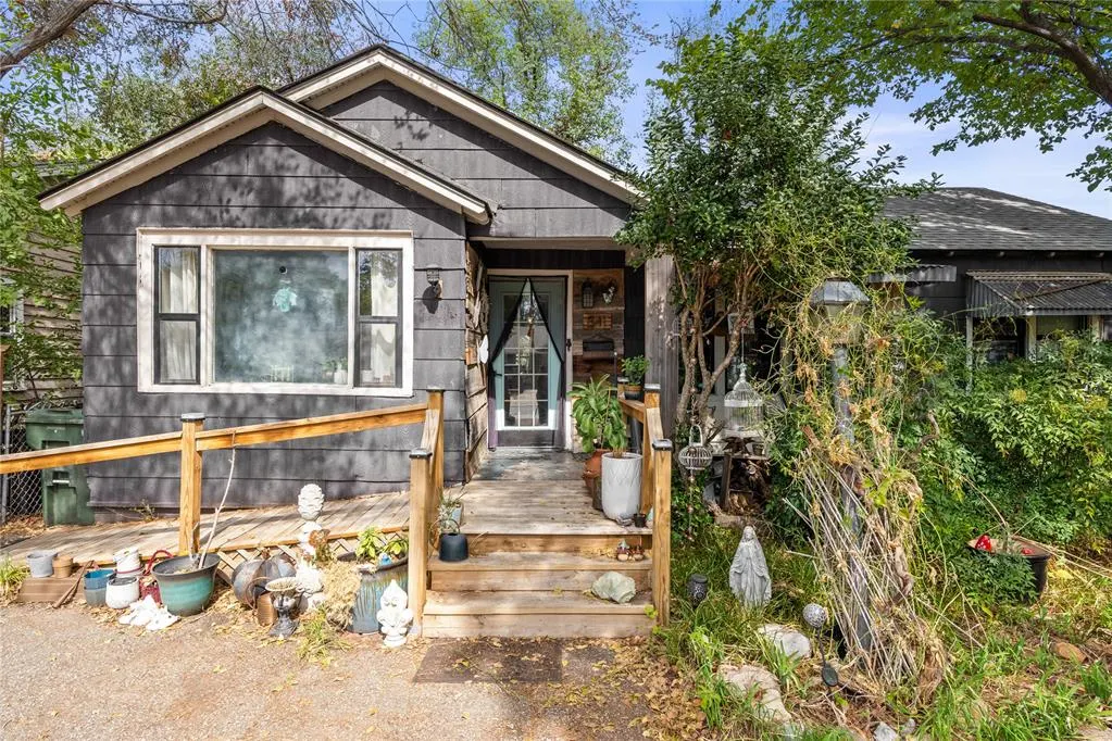 Front exterior — 841 Nebraska Street, Norman, OK 73069