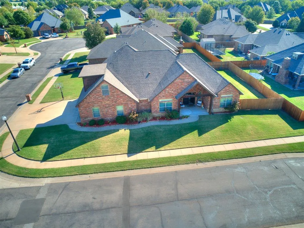 Front exterior — 4712 SW 124th Place, Oklahoma City, OK 73173