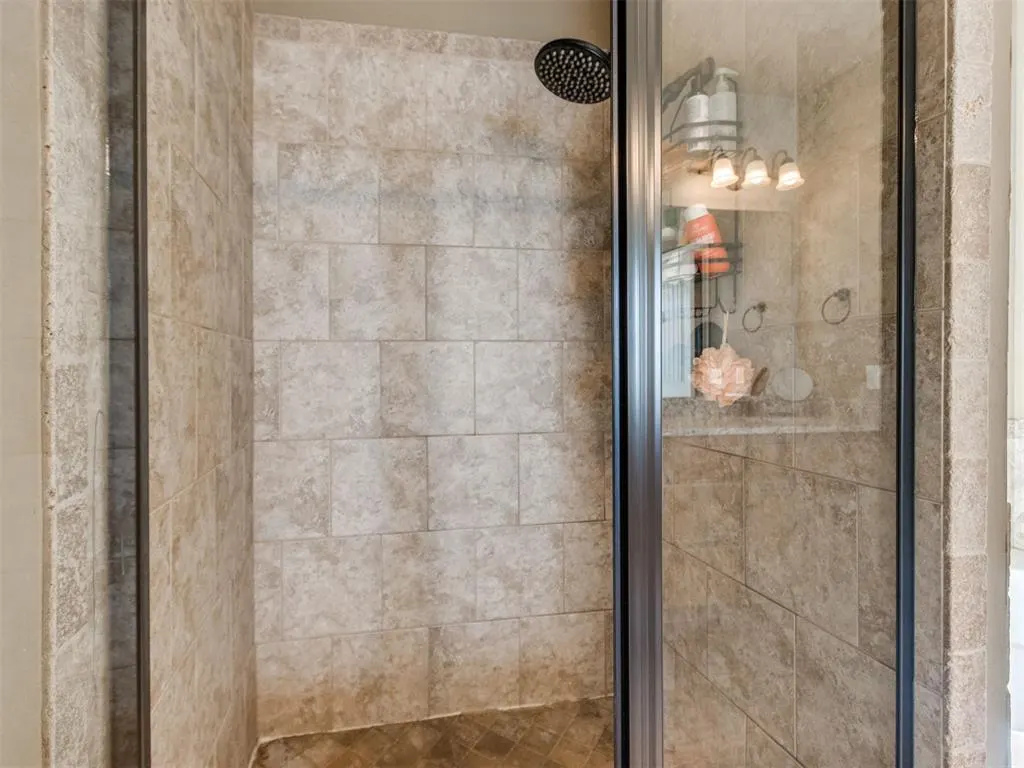 Photo 33 — 4712 SW 124th Place, Oklahoma City, OK 73173