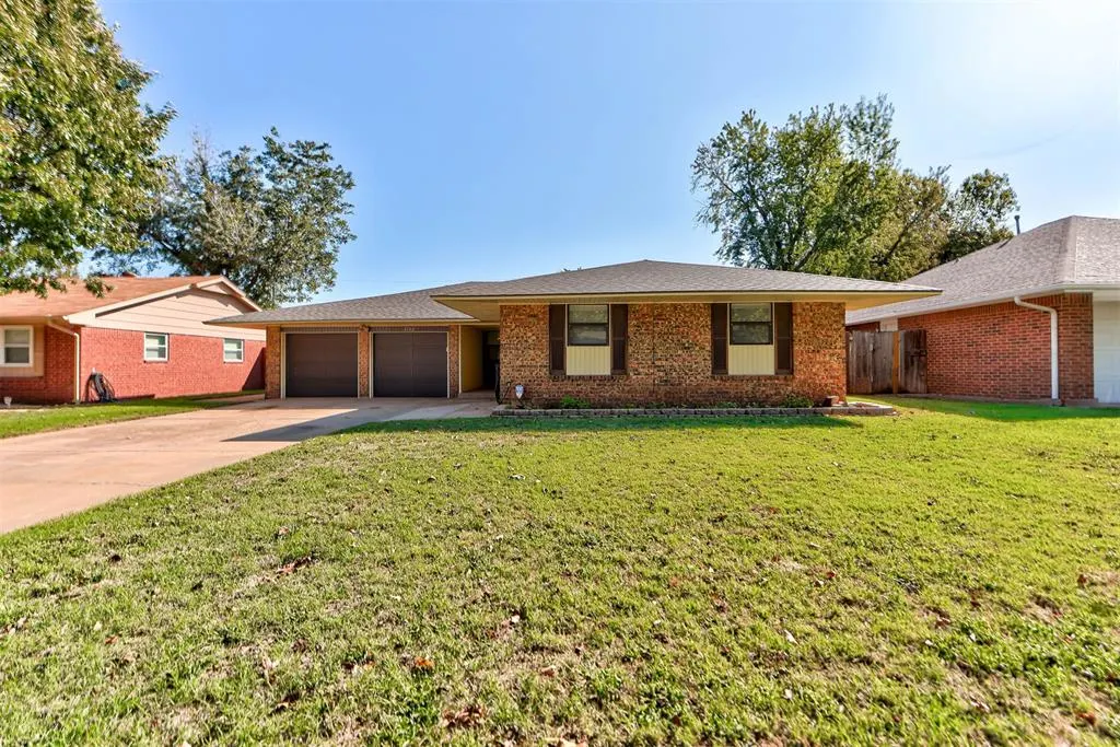 Photo 3 — 3728 N Bryan Avenue, Bethany, OK 73008